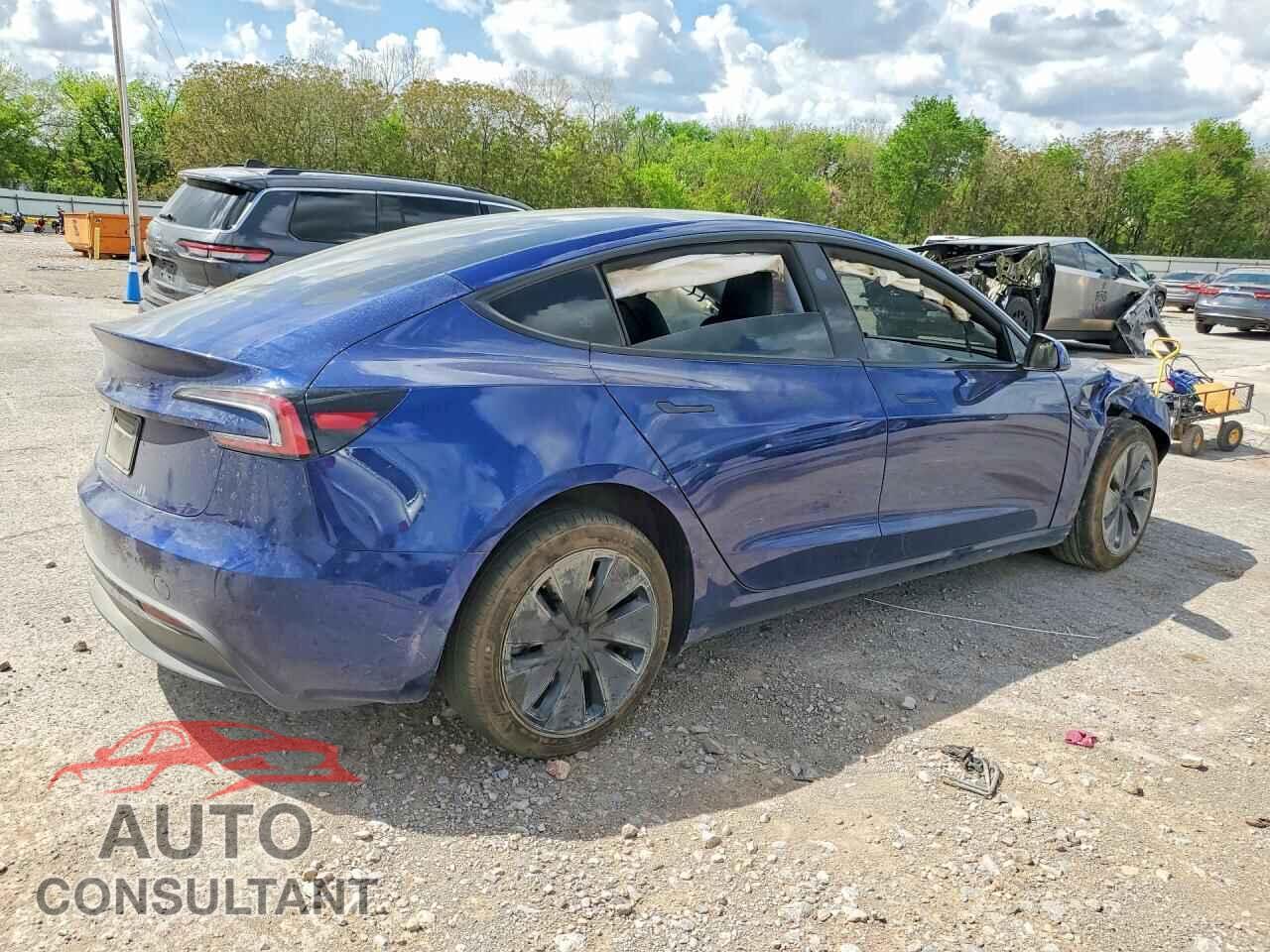 TESLA MODEL 3 2026 - 5YJ3E1EAXTF138592