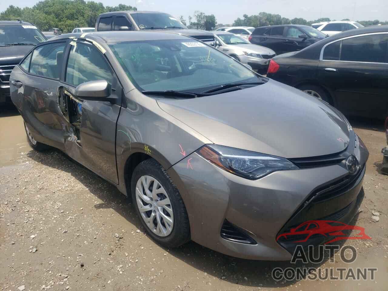 TOYOTA COROLLA 2019 - 5YFBURHE8KP861520