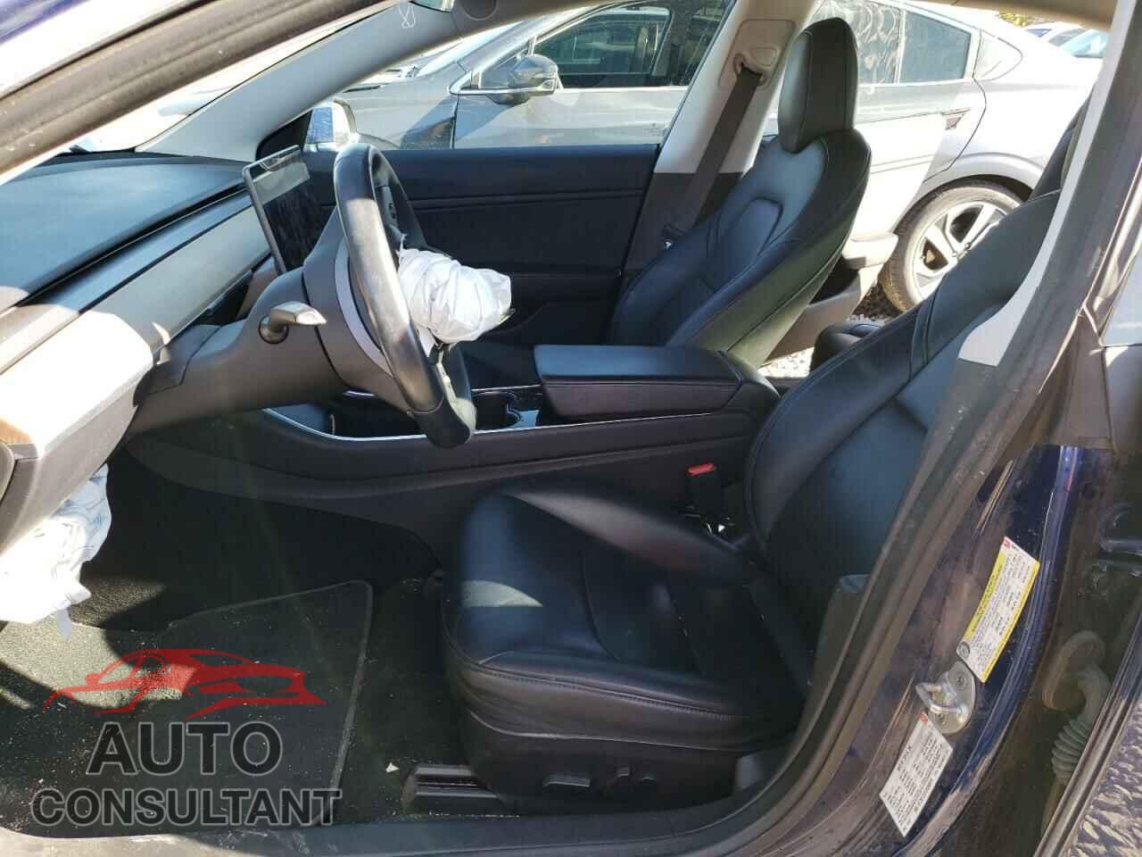 TESLA MODEL 3 2018 - 5YJ3E1EB1JF090079