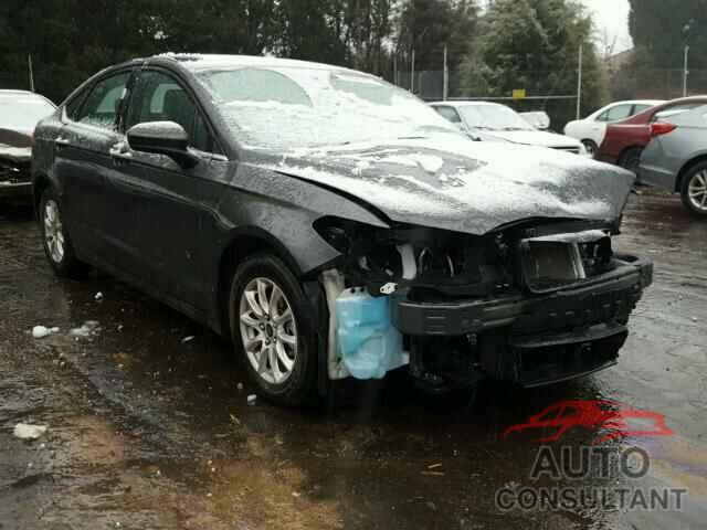 FORD FUSION 2017 - 3FA6P0G71HR392108