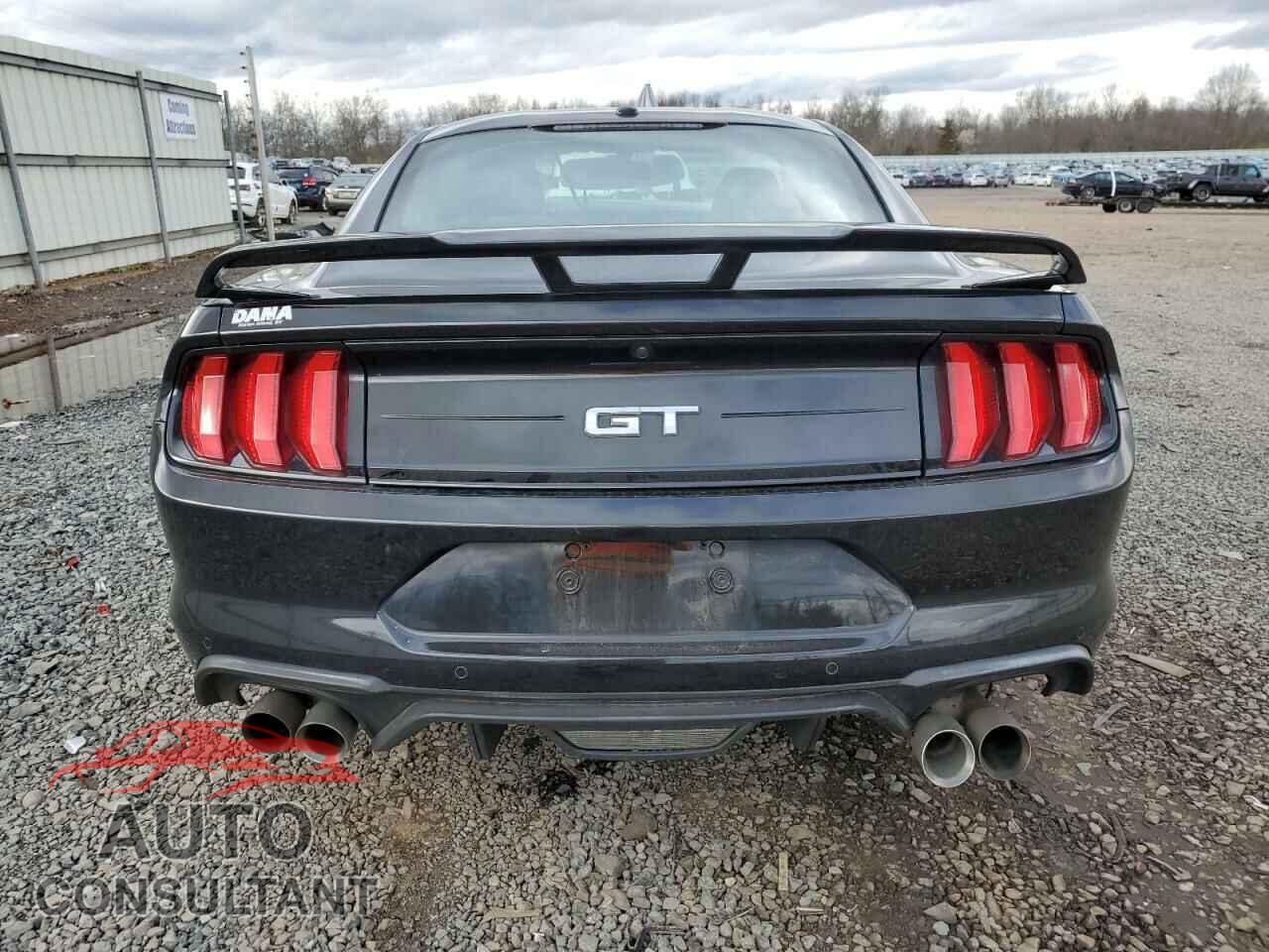 FORD MUSTANG 2020 - 1FA6P8CF5L5122712