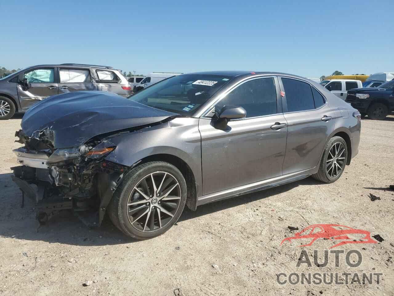 TOYOTA CAMRY 2023 - 4T1G11AK1PU824704