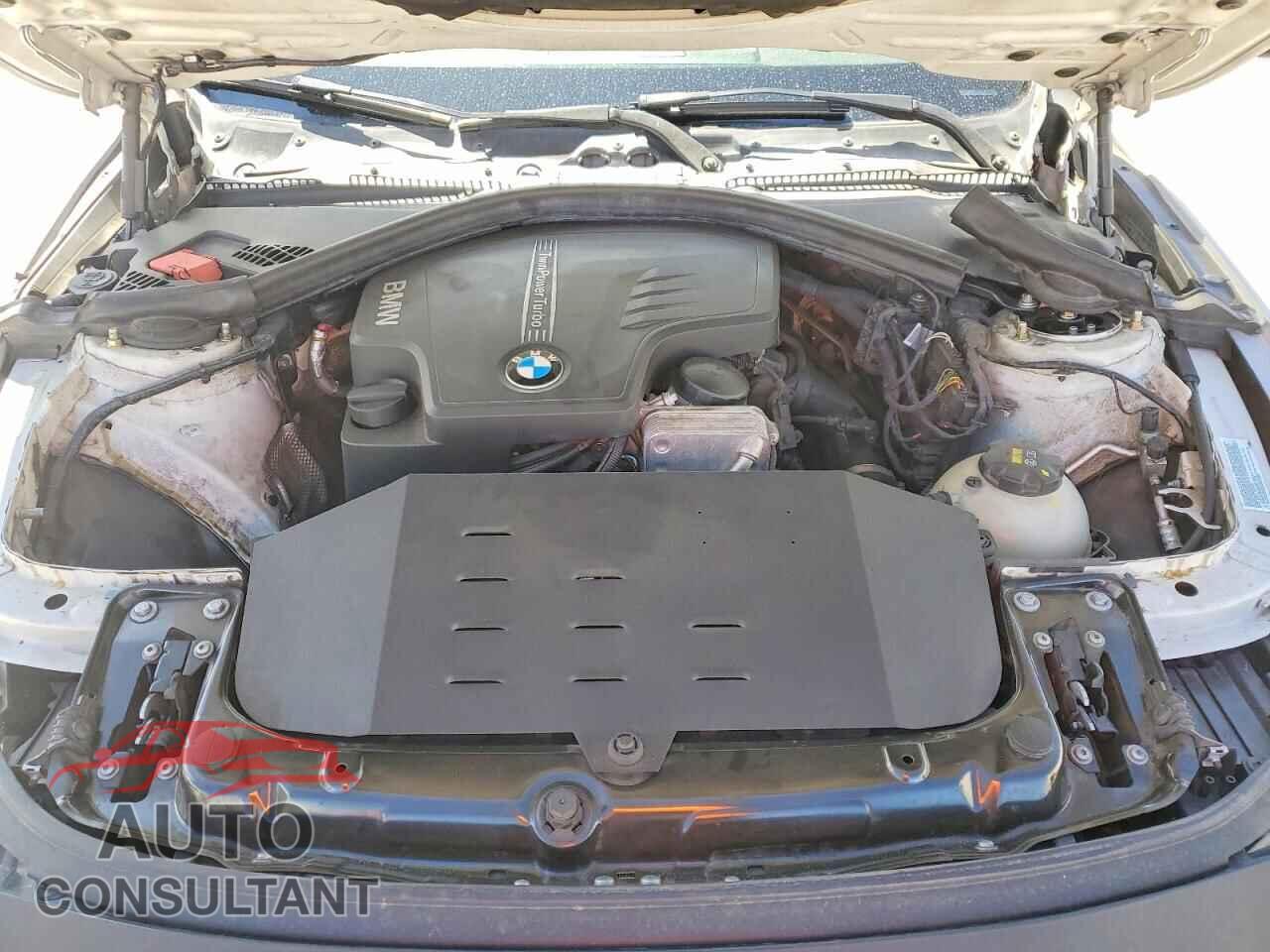 BMW 3 SERIES 2013 - WBA3A5C51DF350915