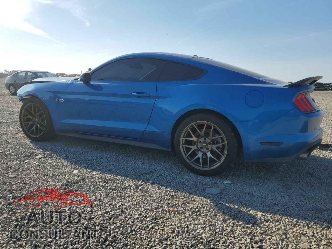 FORD MUSTANG 2019 - 1FA6P8CF8K5138272