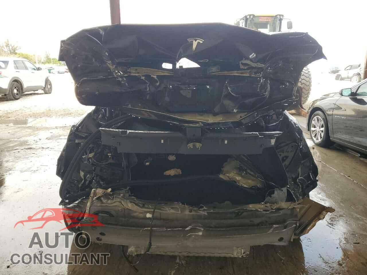 TESLA MODEL 3 2023 - 5YJ3E1EA0PF453133