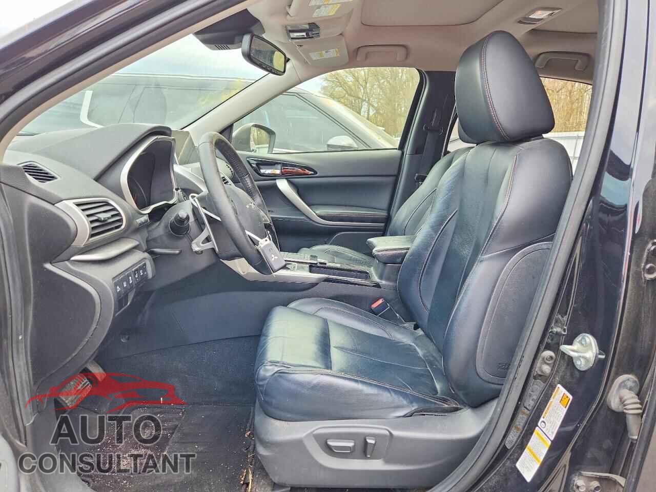 MITSUBISHI ECLIPSE 2019 - JA4AT5AAXKZ000368