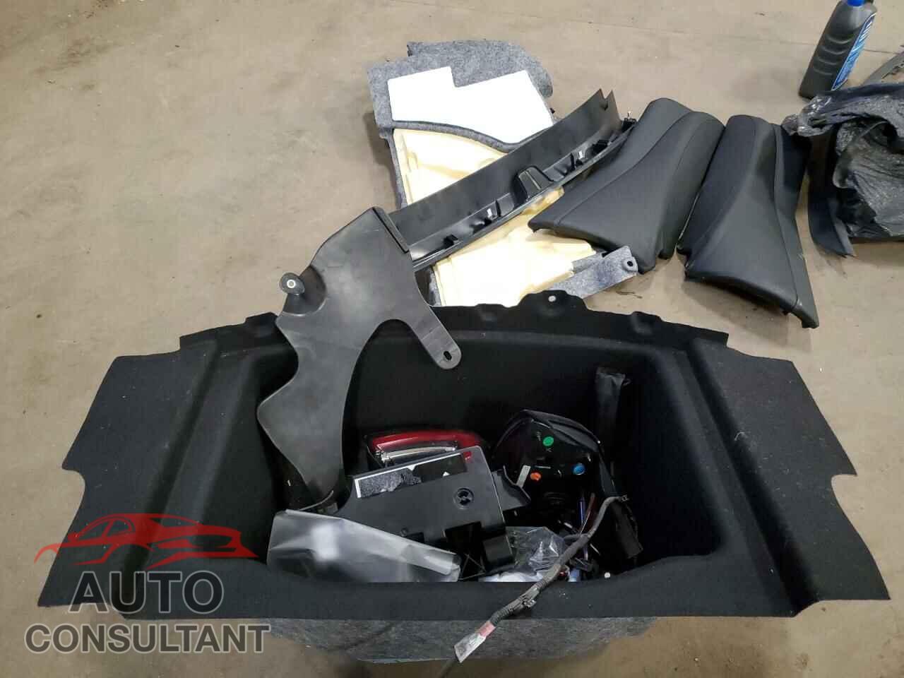 TESLA MODEL 3 2021 - 5YJ3E1EA2MF062190