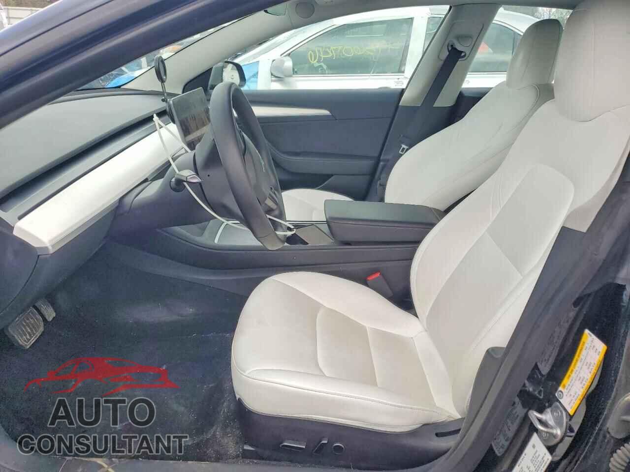 TESLA MODEL 3 2023 - 5YJ3E1EA3PF426024