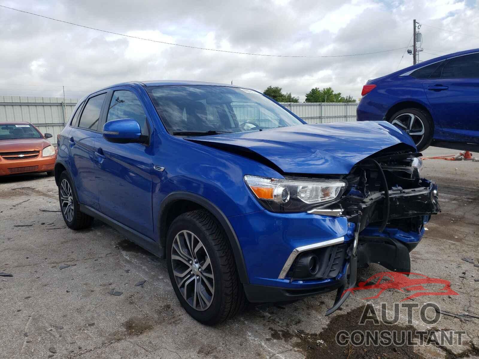 MITSUBISHI OUTLANDER 2018 - JA4AR3AU5JZ012407