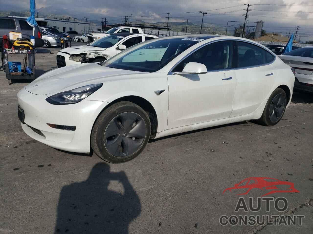 TESLA MODEL 3 2019 - 5YJ3E1EA5KF485116