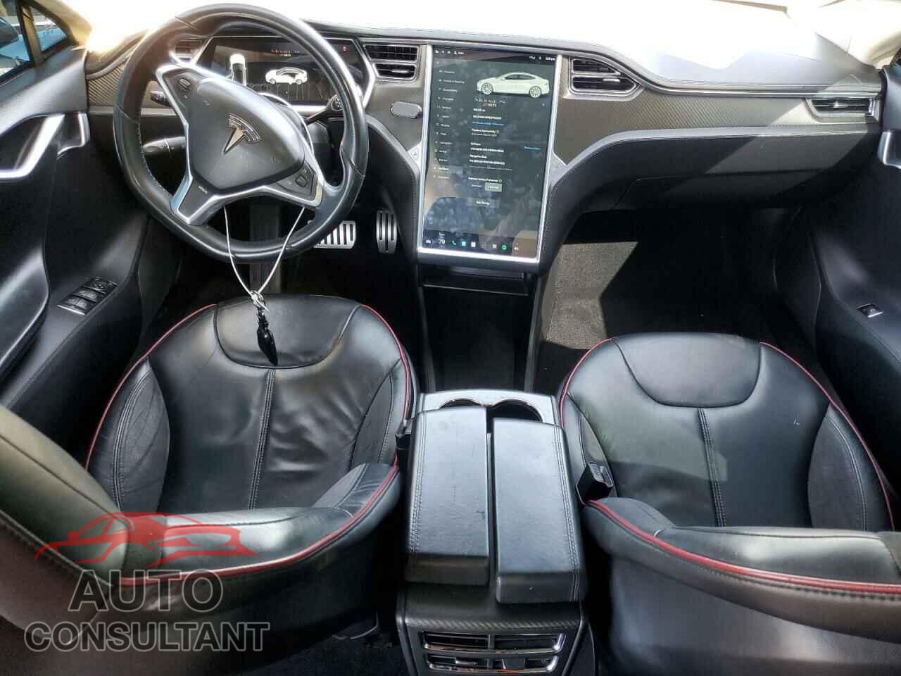 TESLA MODEL S 2013 - 5YJSA1DP9DFP07057