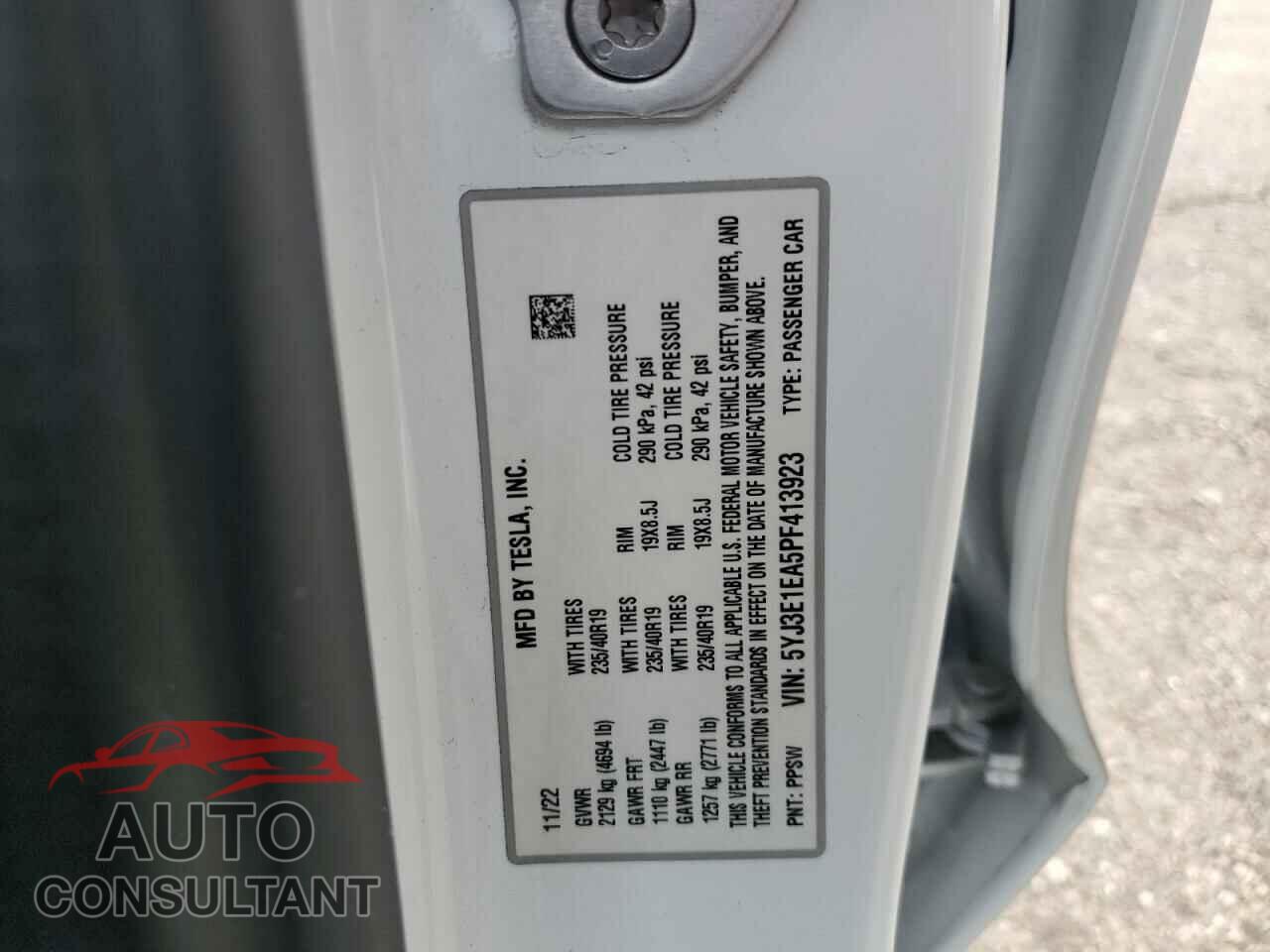 TESLA MODEL 3 2023 - 5YJ3E1EA5PF413923