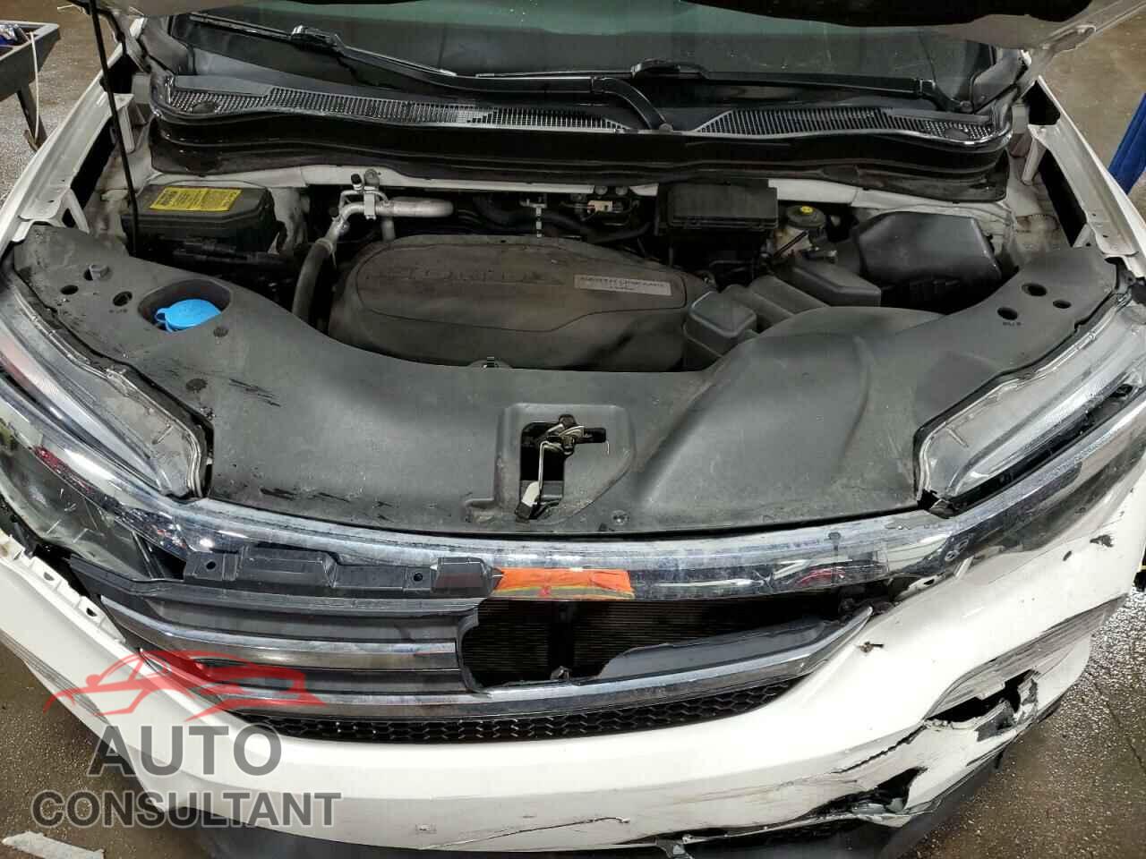 HONDA PILOT 2017 - 5FNYF6H50HB087061