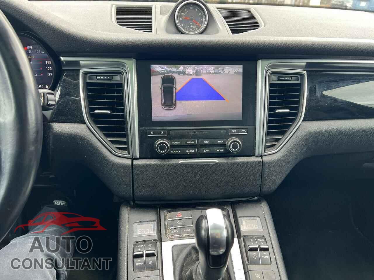 PORSCHE MACAN 2018 - WP1AB2A56JLB36958