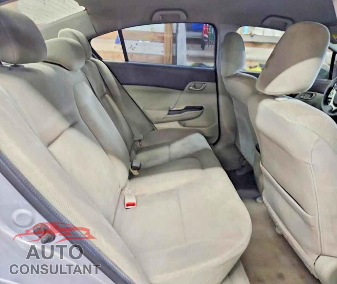 HONDA CIVIC 2012 - 2HGFB2F5XCH563254