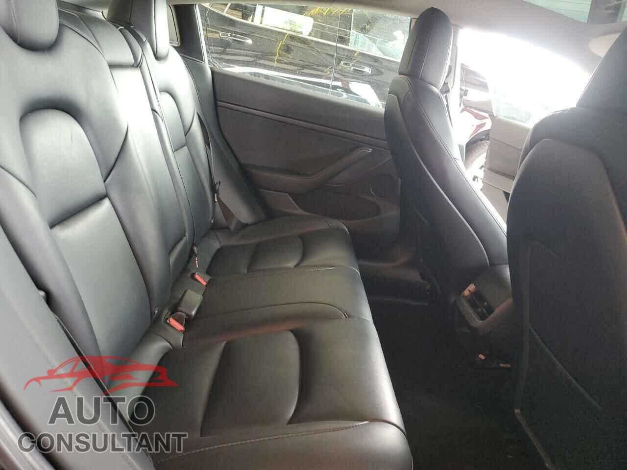 TESLA MODEL 3 2023 - 5YJ3E1EA0PF453133