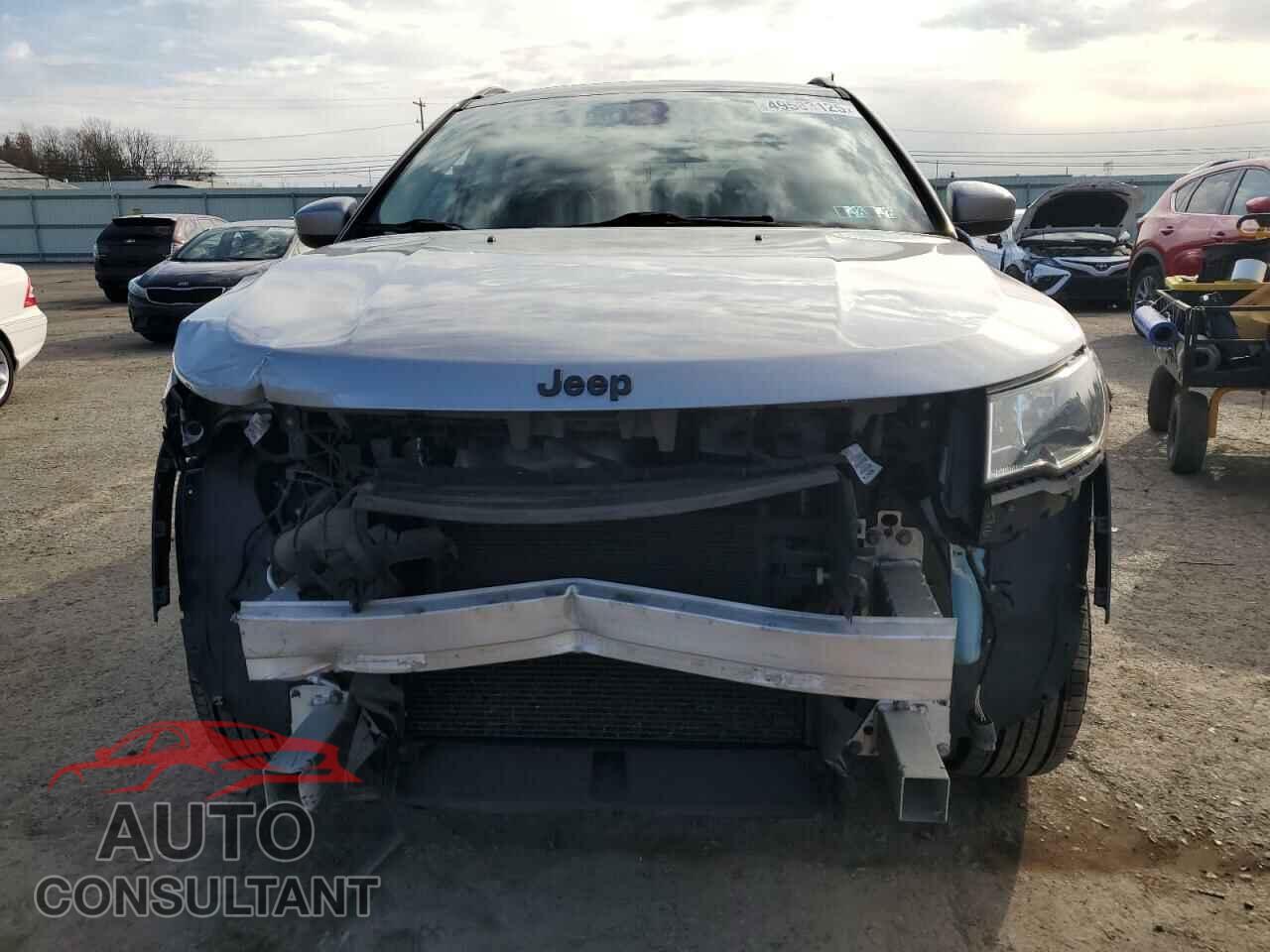 JEEP COMPASS 2019 - 3C4NJDBB4KT689572