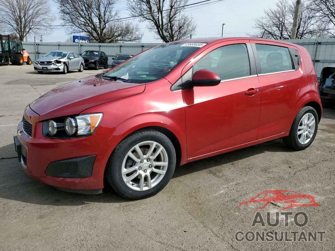 CHEVROLET SONIC 2015 - 1G1JC6SB5F4142304