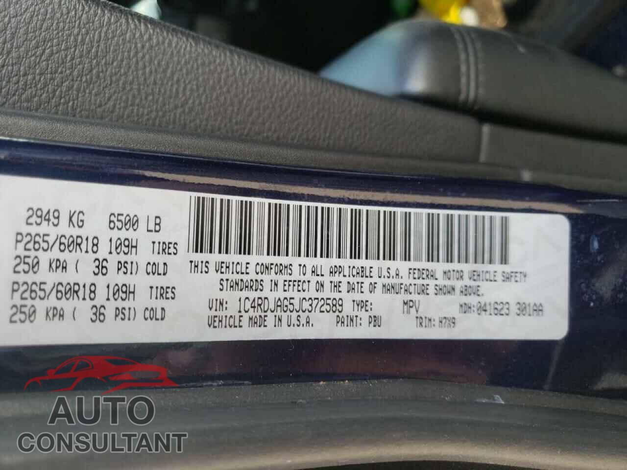 DODGE DURANGO 2018 - 1C4RDJAG5JC372589