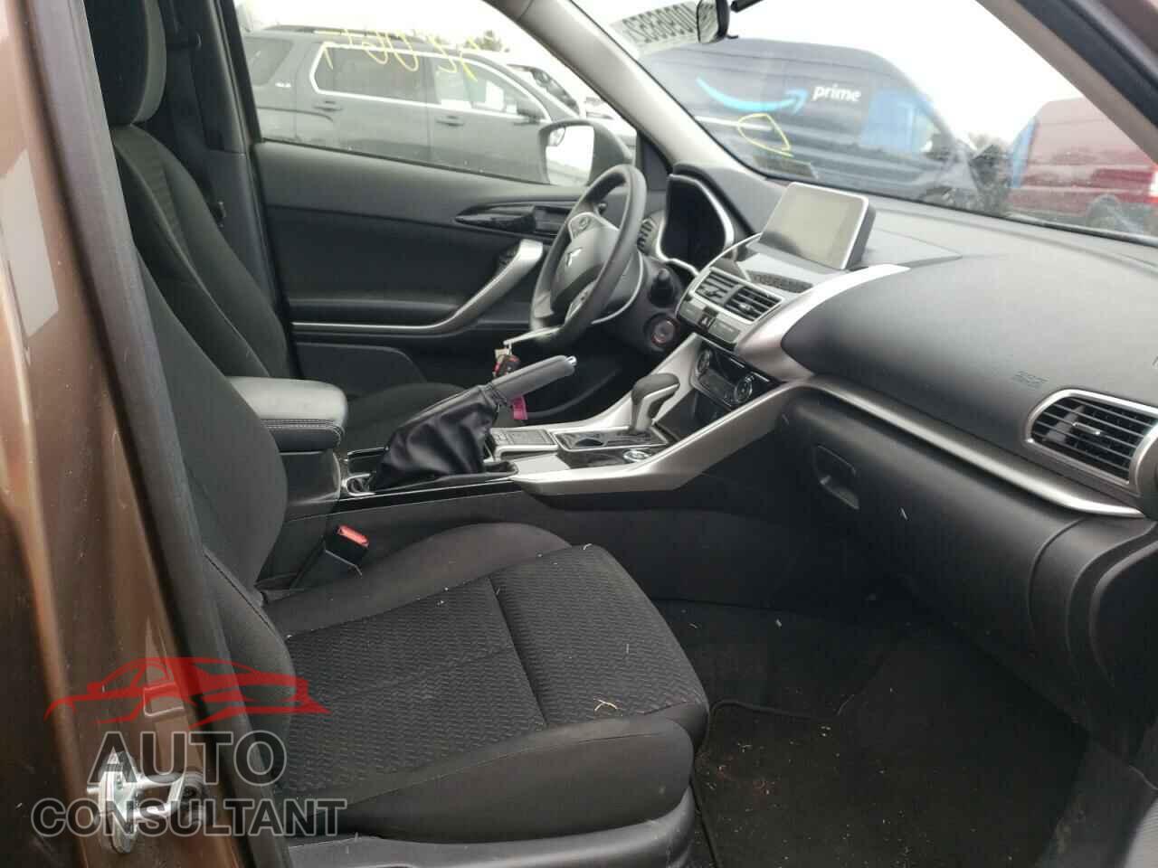 MITSUBISHI ECLIPSE 2018 - JA4AT4AA9JZ043141