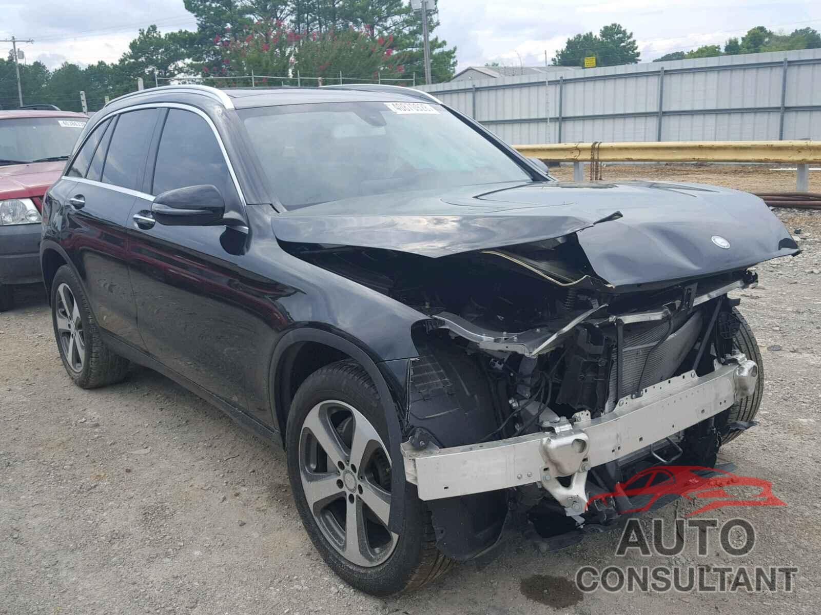 MERCEDES-BENZ GLC 300 4MATIC 2016 - WDC0G4KB1GF011561