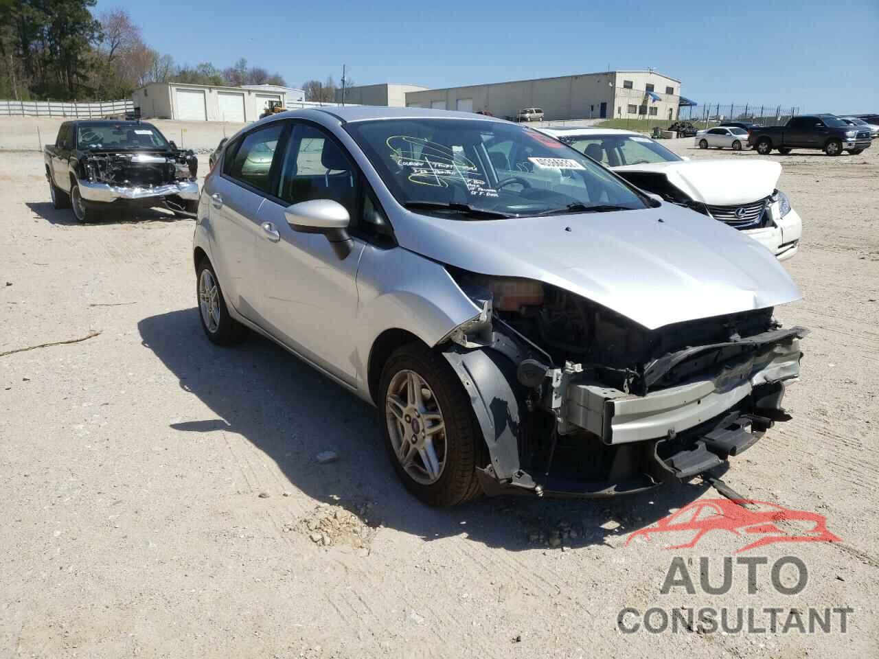FORD FIESTA 2018 - 3FADP4EJ6JM144999