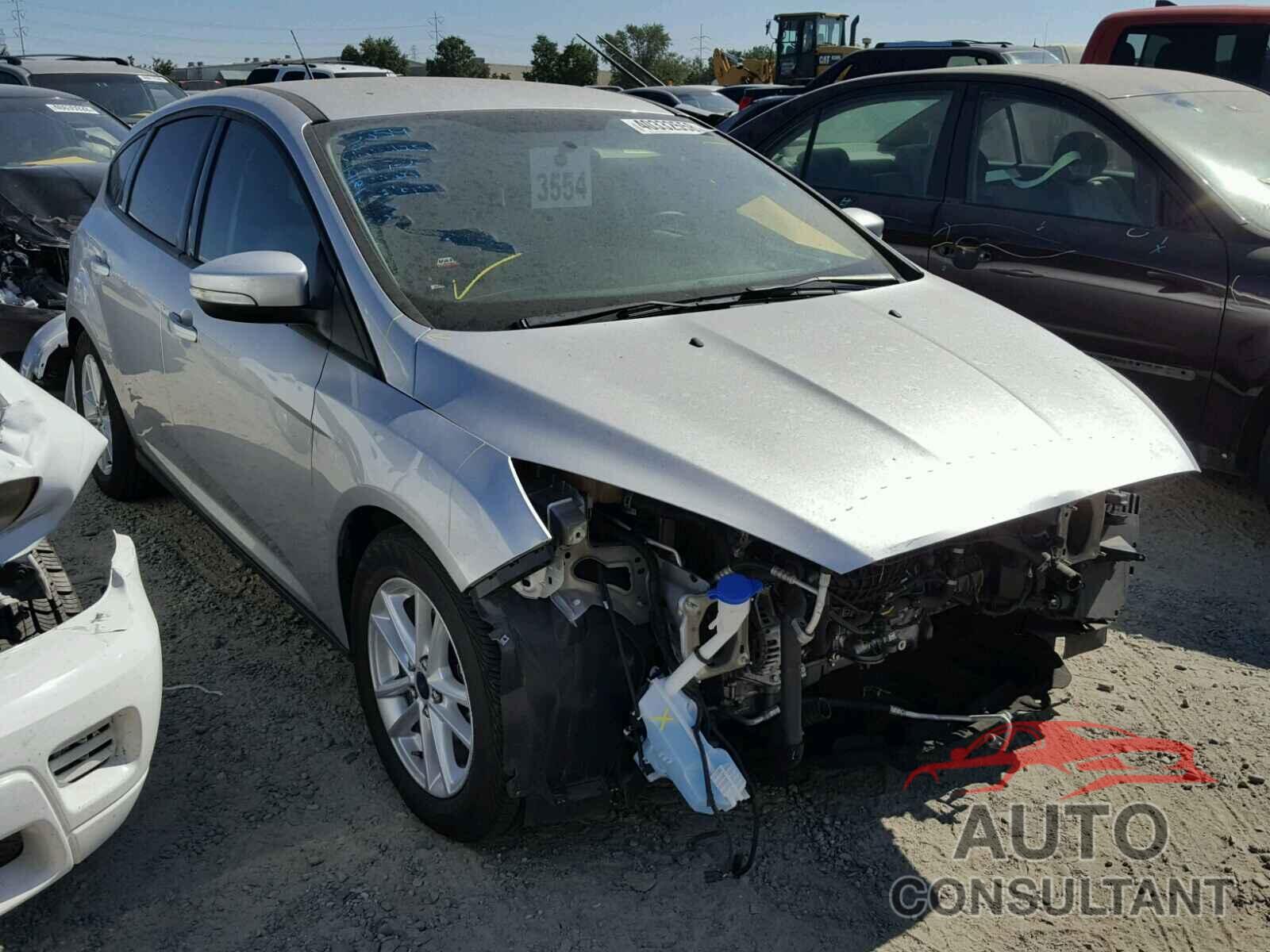 FORD FOCUS 2016 - 1FADP3K23GL230689