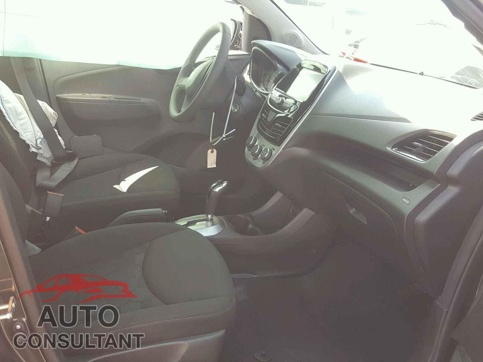 CHEVROLET SPARK 2017 - KL8CB6SA9HC823562