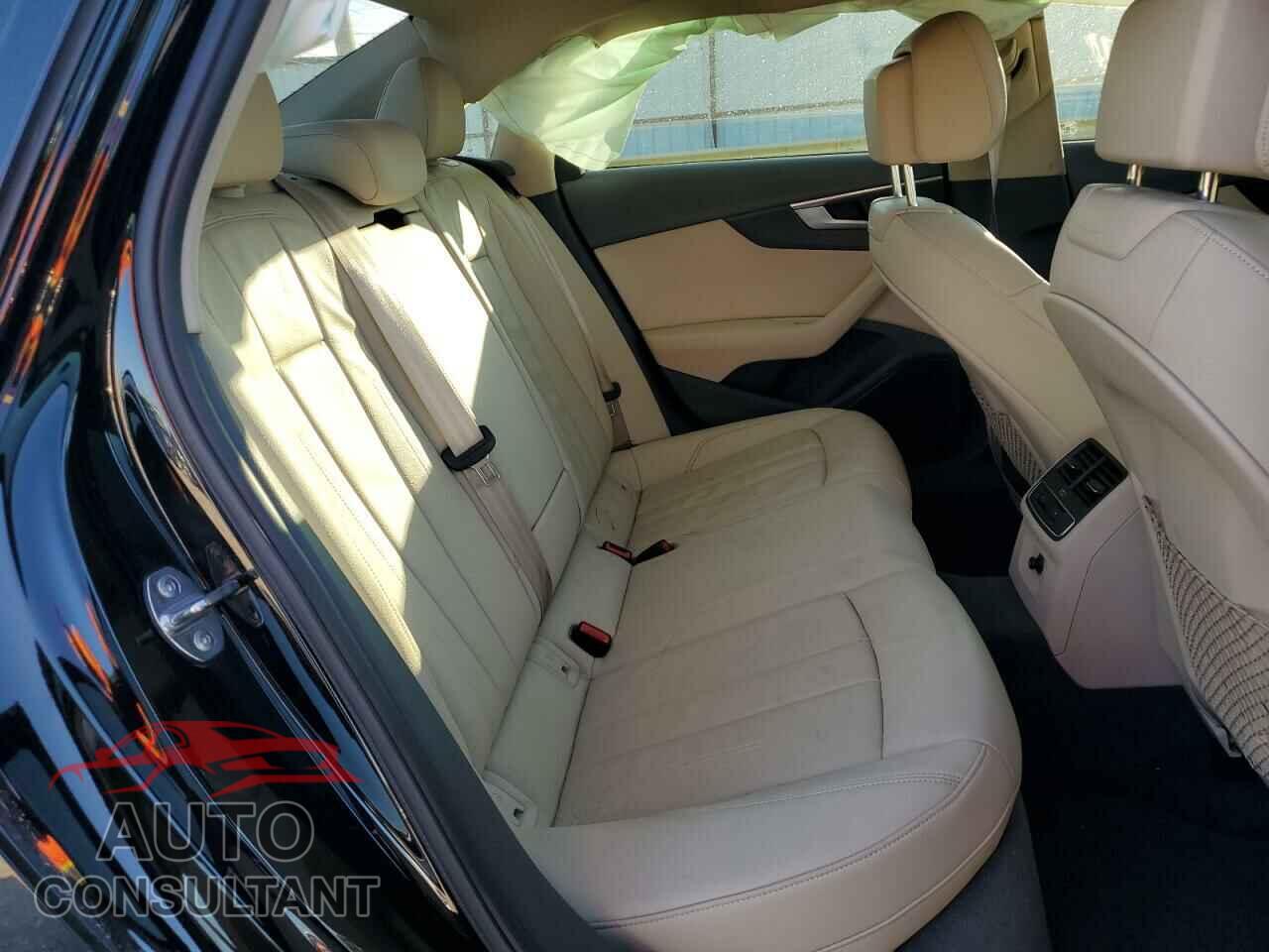 AUDI A4 2019 - WAUGMAF40KN004880