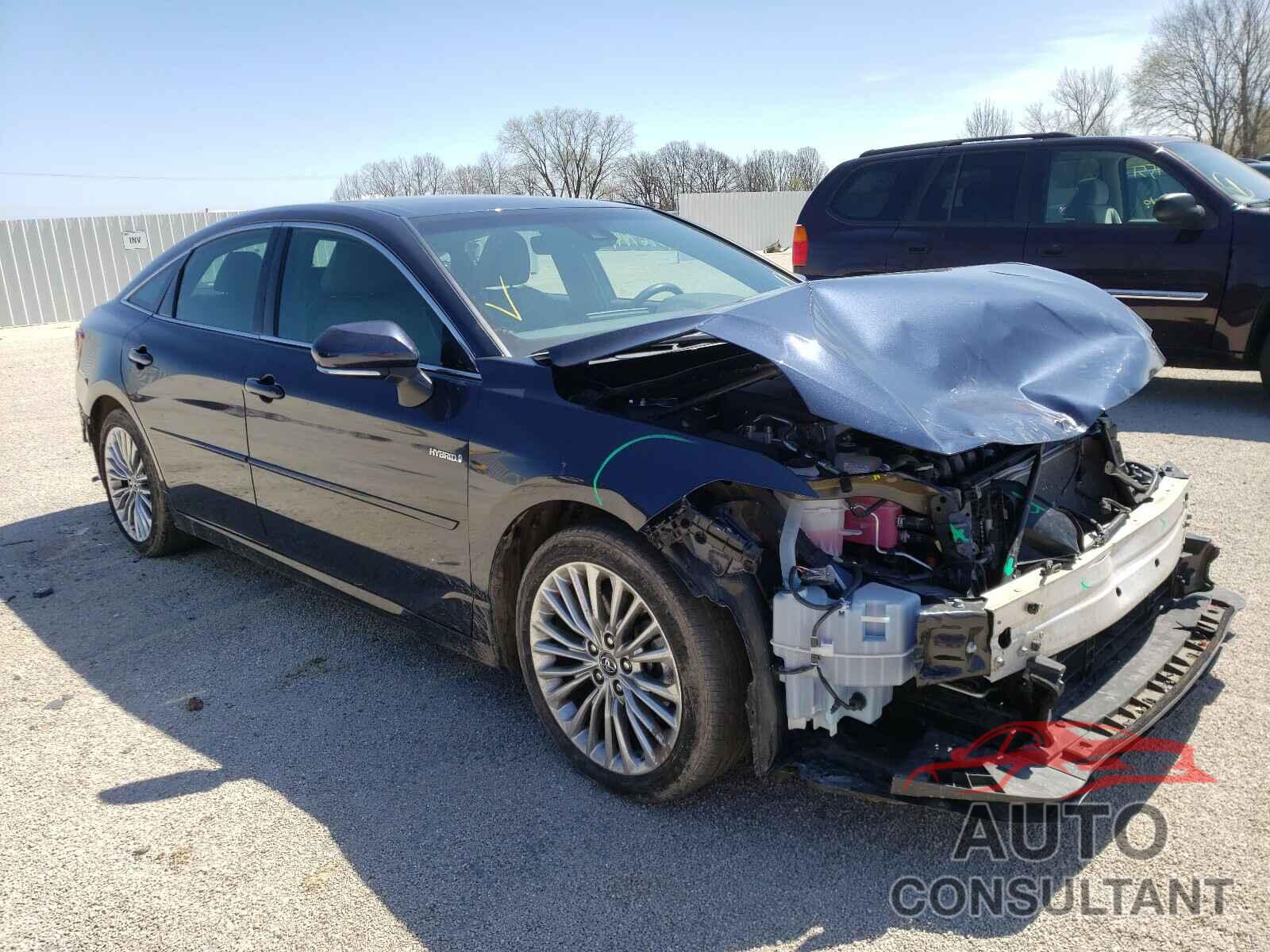 TOYOTA AVALON 2019 - 4T1B21FB6KU005843