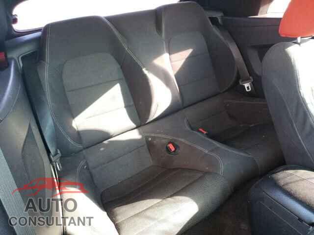 FORD MUSTANG 2015 - 1FATP8EM1F5371561