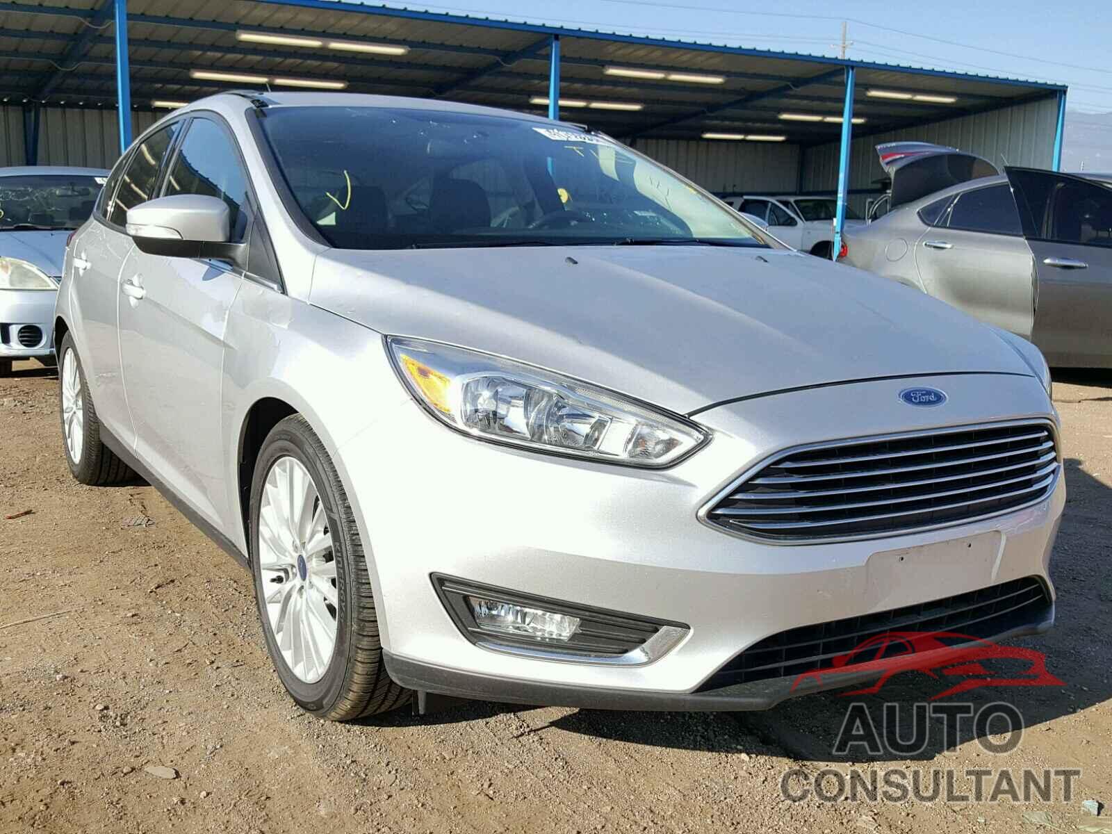 FORD FOCUS 2017 - 1FADP3N27HL267726
