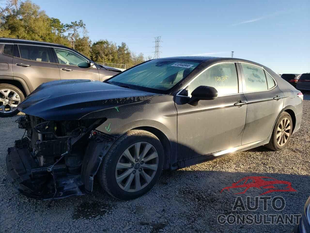 TOYOTA CAMRY 2019 - 4T1B11HK0KU766044