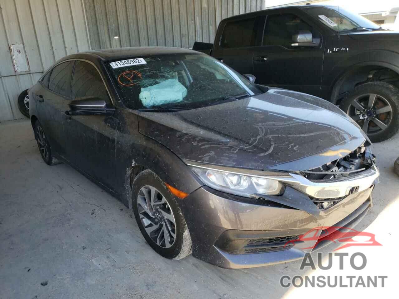 HONDA CIVIC 2018 - 19XFC2F75JE020951