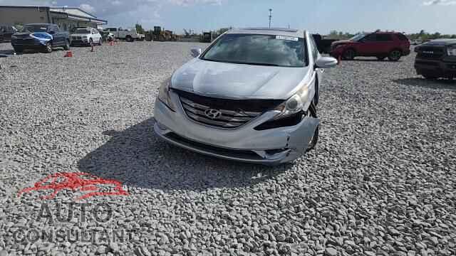HYUNDAI SONATA 2011 - 5NPEC4AC2BH014582