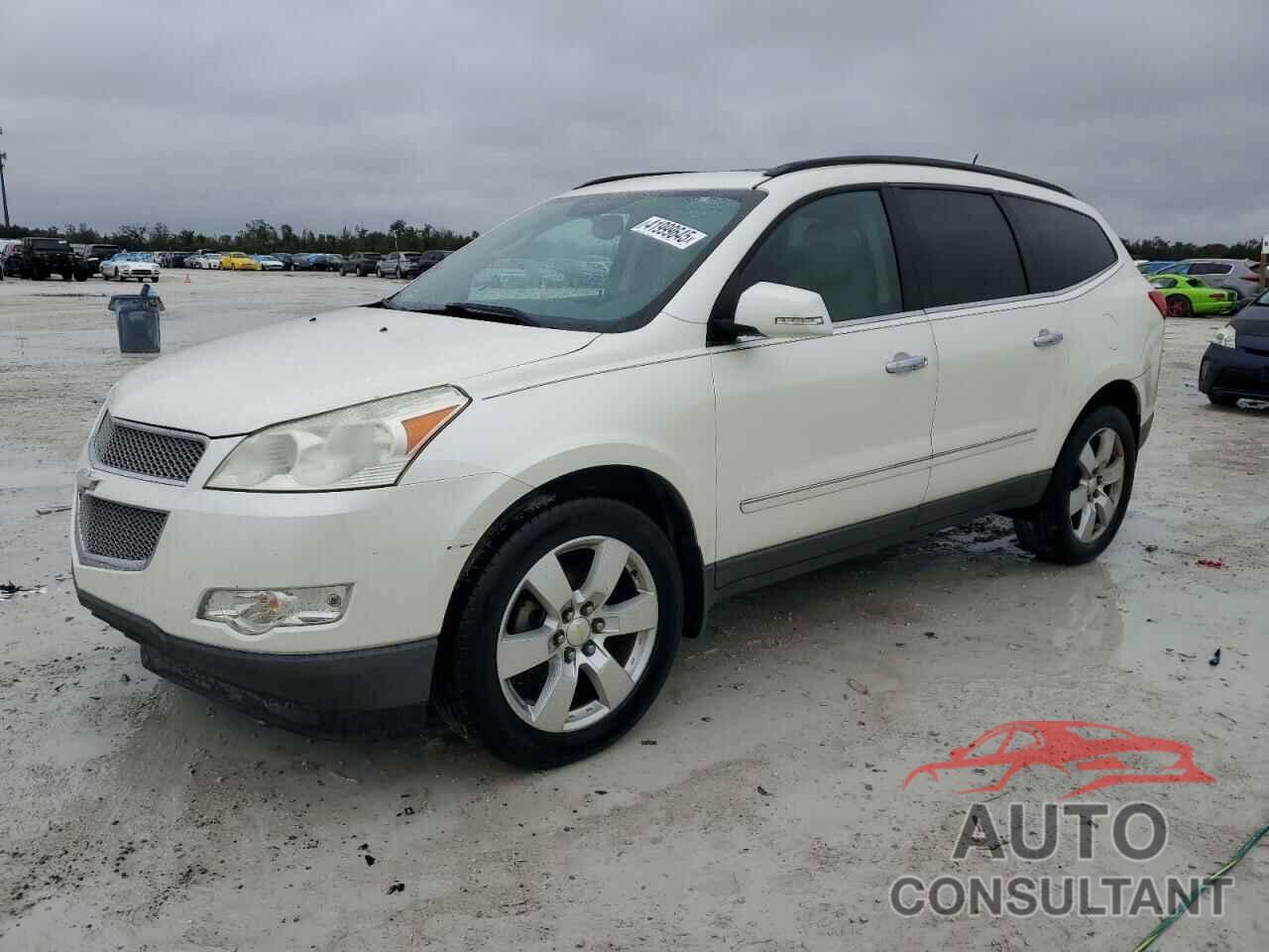 CHEVROLET TRAVERSE 2011 - 1GNKRLED3BJ205067