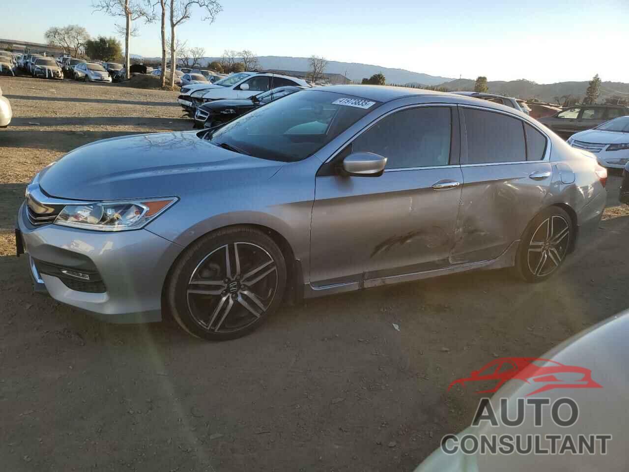 HONDA ACCORD 2017 - 1HGCR2F58HA269212