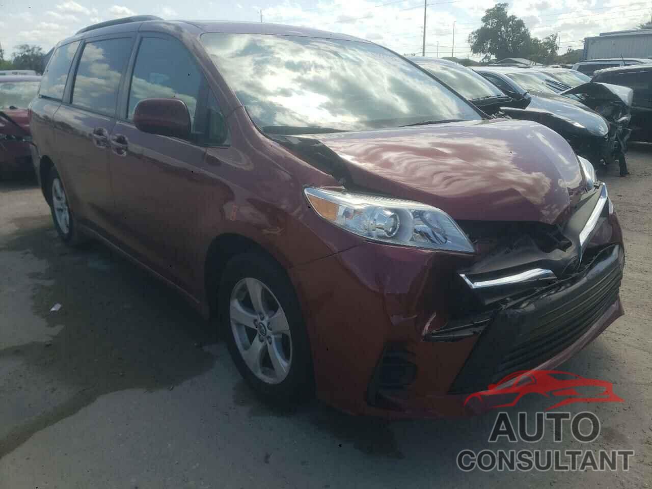 TOYOTA SIENNA 2019 - 5TDKZ3DC7KS972490