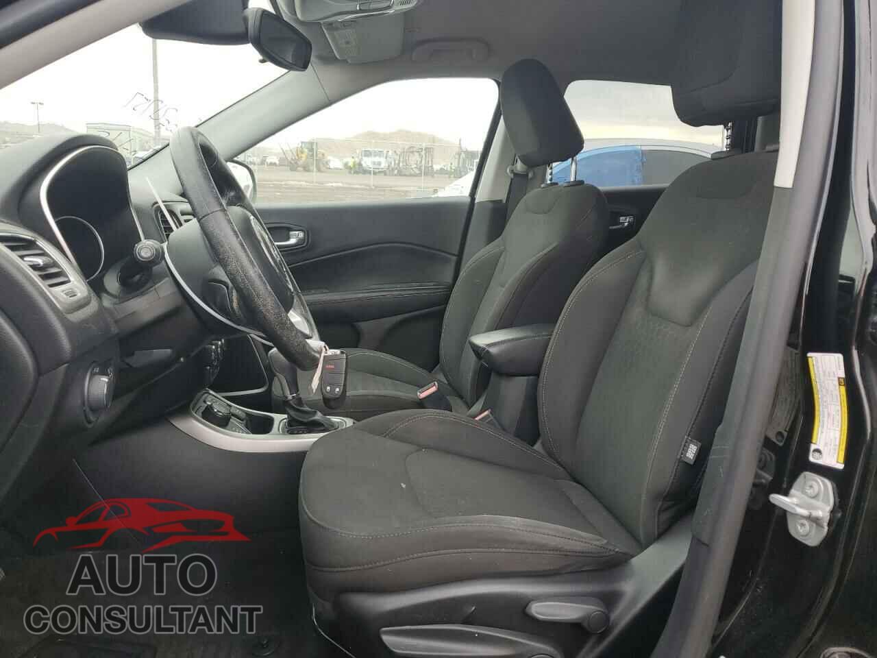 JEEP COMPASS 2017 - 3C4NJDAB6HT642313