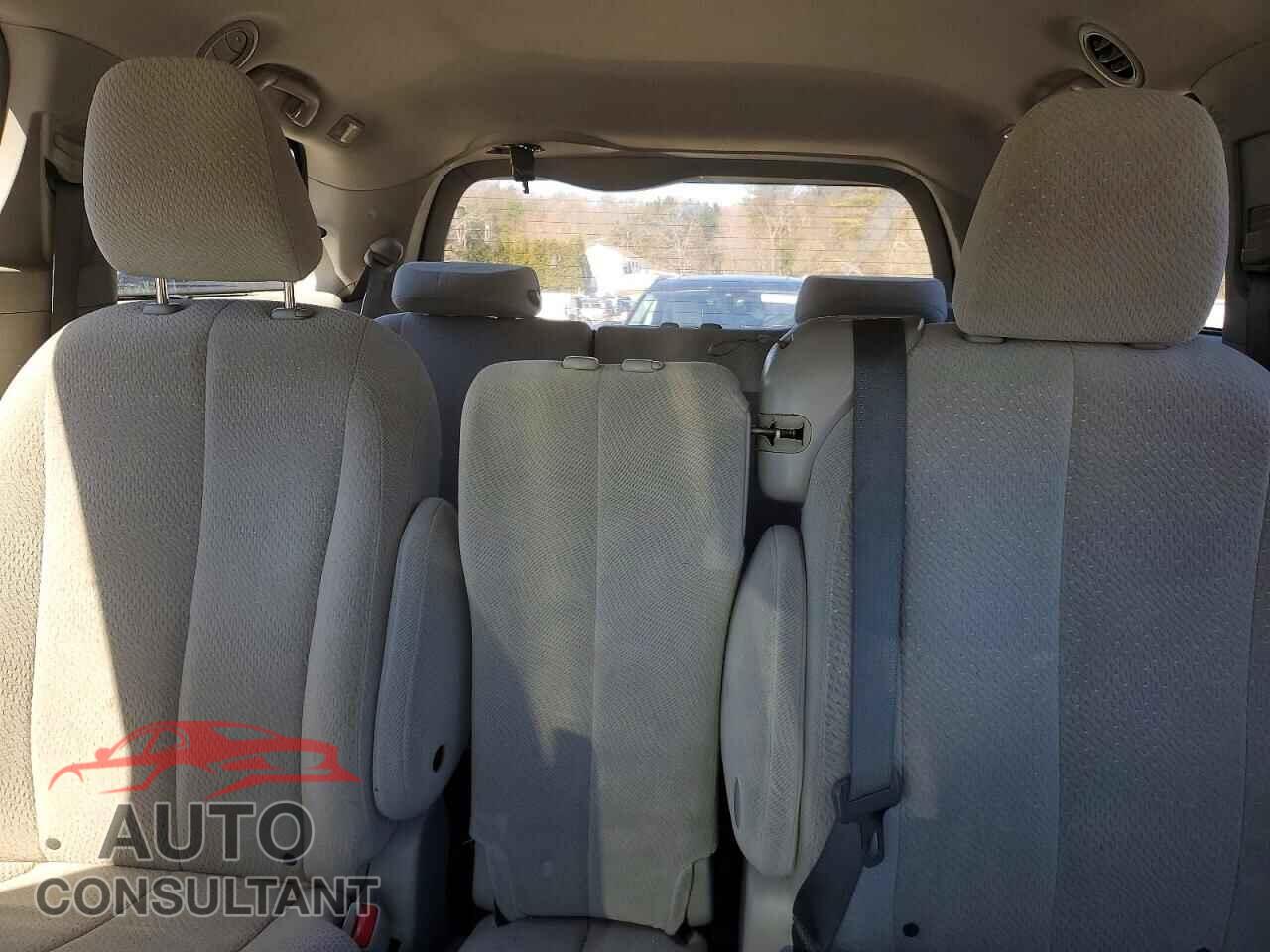 TOYOTA SIENNA 2014 - 5TDKK3DCXES488418