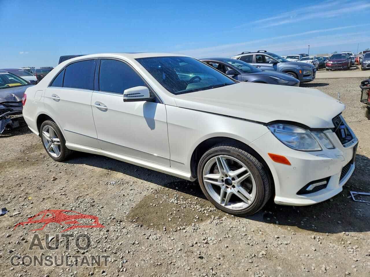 MERCEDES-BENZ E-CLASS 2011 - WDDHF7CB0BA472287