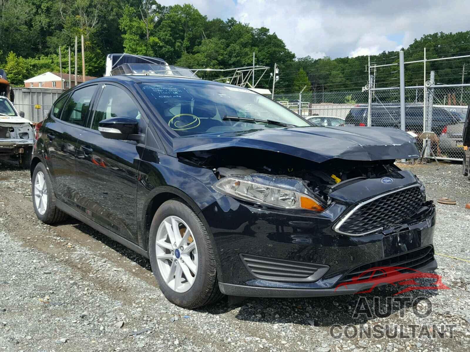 FORD FOCUS 2018 - 1FADP3K26JL276024