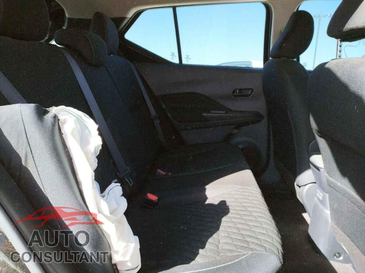 NISSAN KICKS 2021 - 3N1CP5BVXML552986