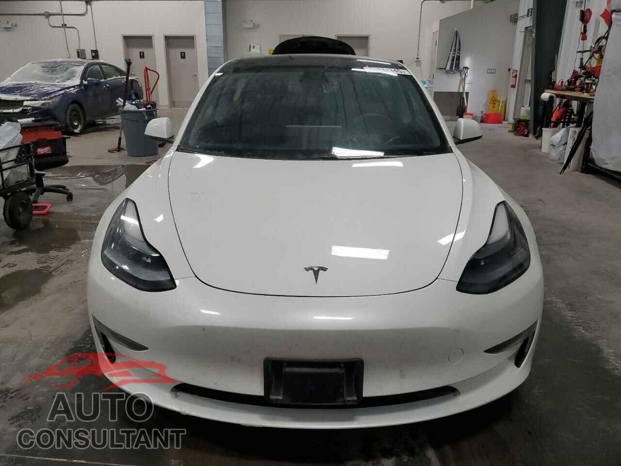 TESLA MODEL 3 2021 - 5YJ3E1EA5MF057985