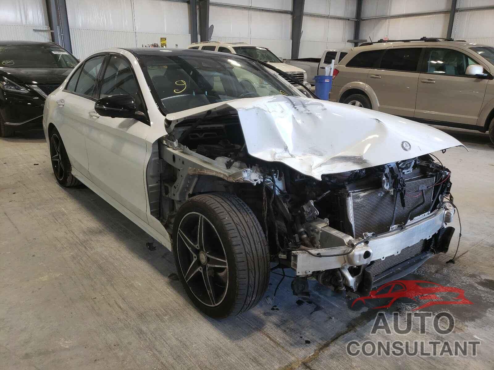 MERCEDES-BENZ C-CLASS 2016 - 55SWF6EB8GU126607