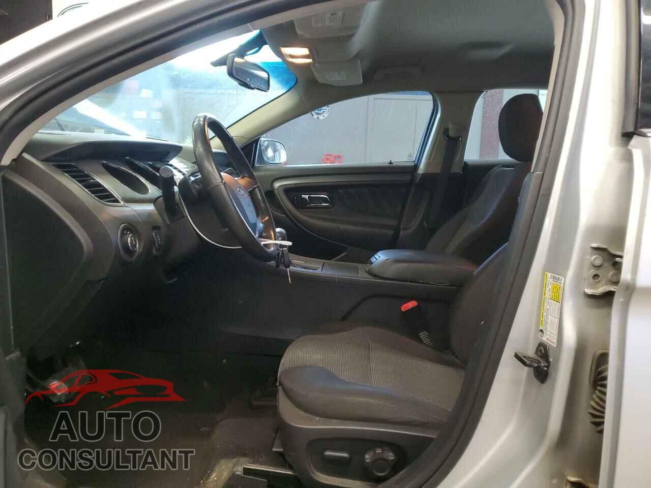 FORD TAURUS 2010 - 1FAHP2HW0AG146965