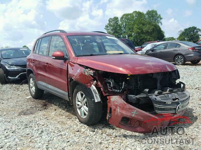 VOLKSWAGEN TIGUAN S 2016 - WVGBV7AX5GW050863