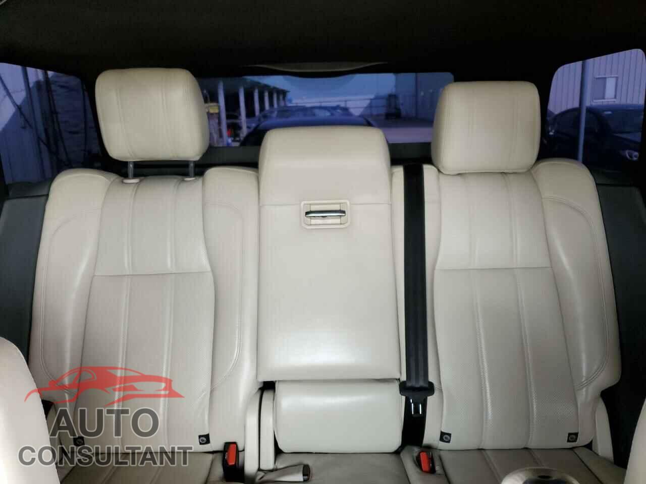 LAND ROVER RANGEROVER 2017 - SALGS2FK3HA354364