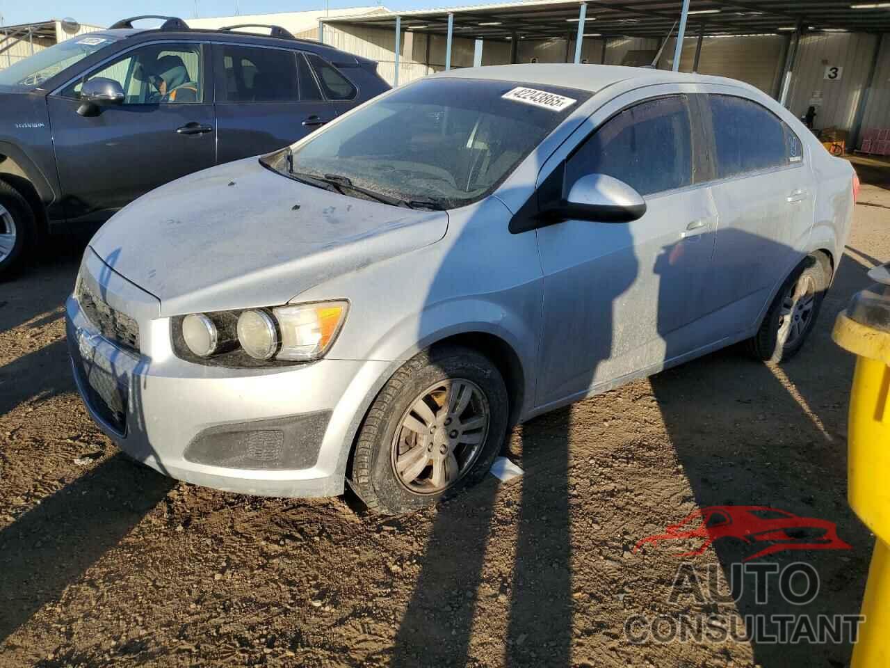 CHEVROLET SONIC 2014 - 1G1JC5SG0E4104502