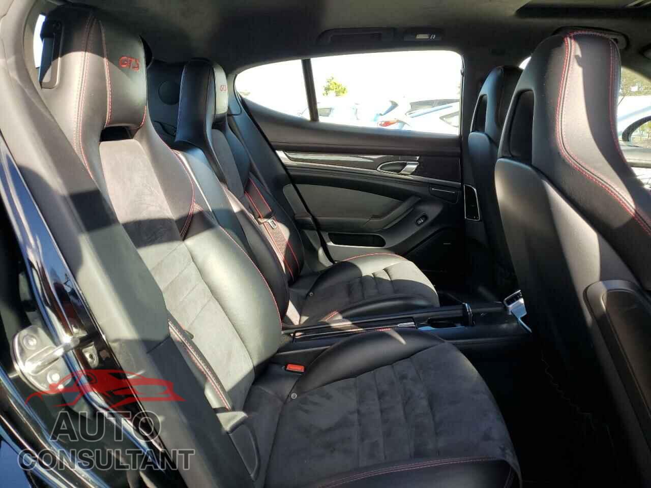 PORSCHE PANAMERA 2015 - WP0AF2A72FL081102